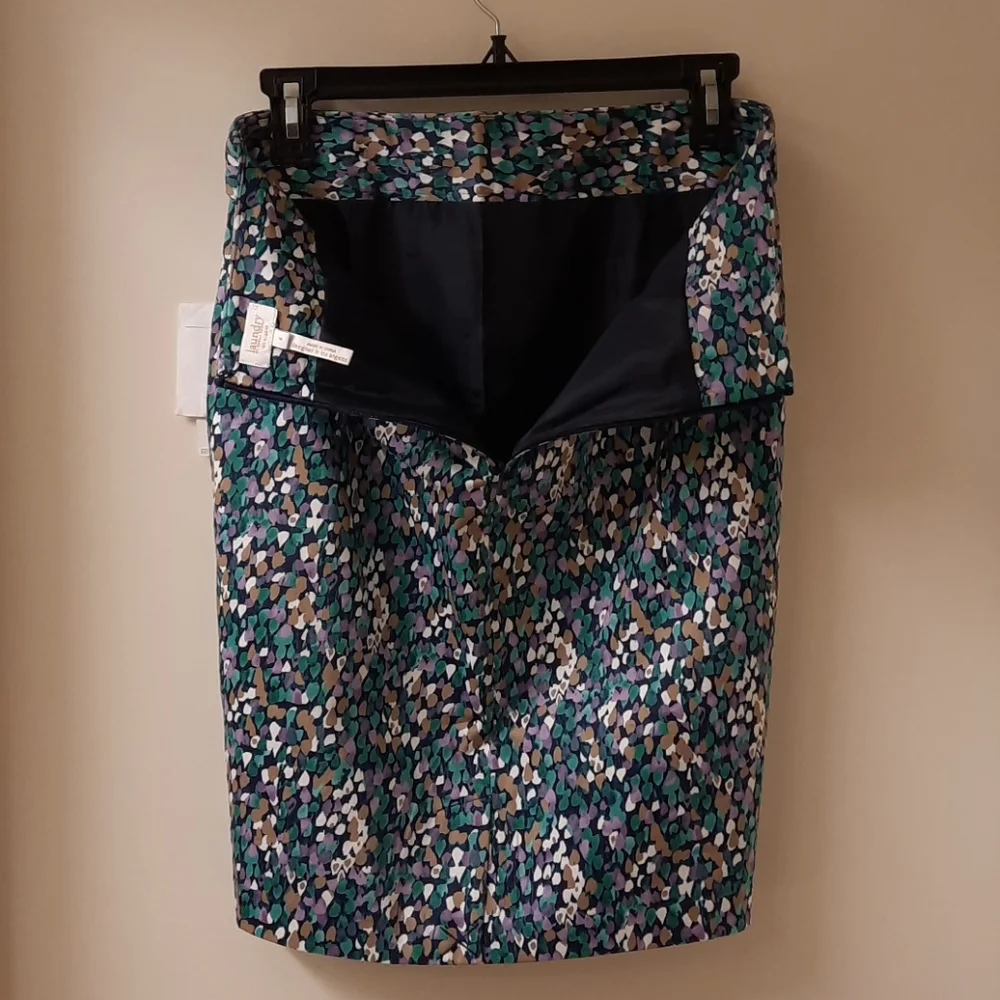NWT, Laundry by Shelli Segal Peppermint Multi Skirt